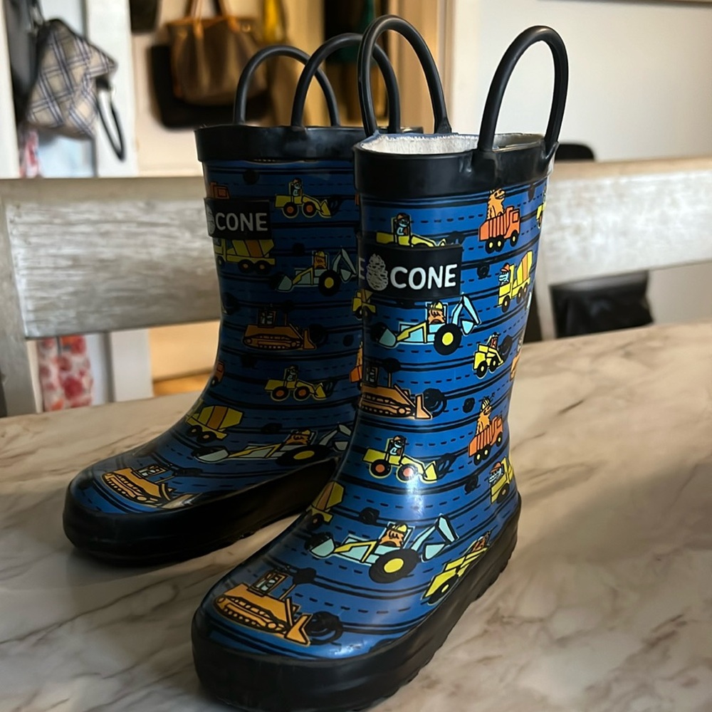 Toddler rain boots